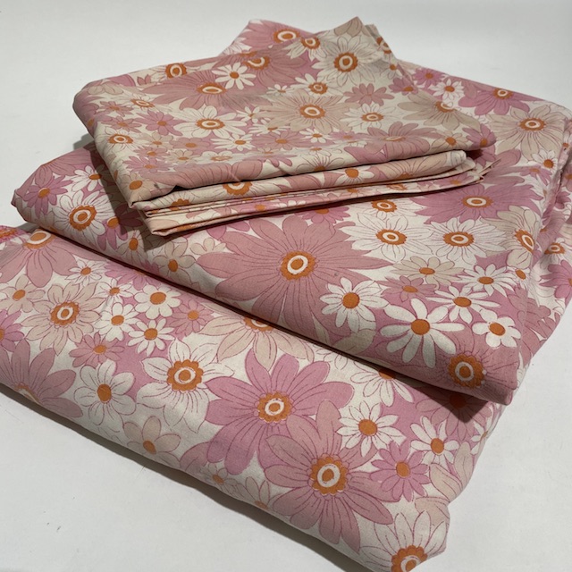 SHEET SET, Retro Pink Floral ( Sheet, Pillowcase)